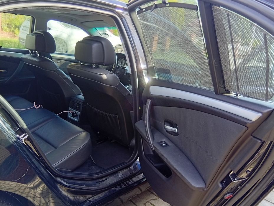 BMW  E60 seria 5 523i