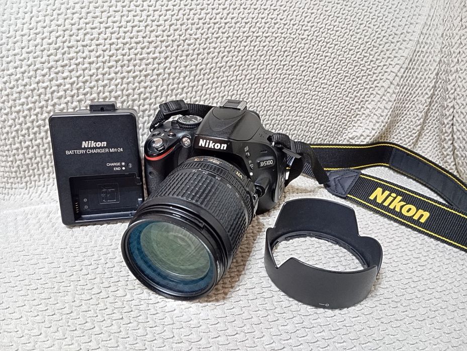 Nikon D5100+18-105mm