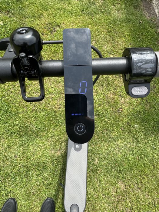 Hulajnoga elektryczna xiaomi scooter 1S jak nowa