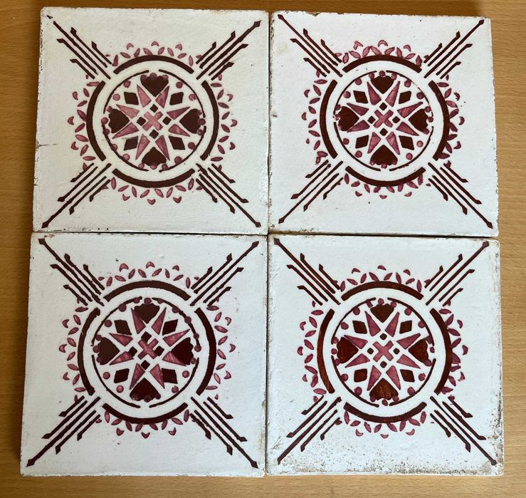 Azulejos antigos diversos 14X 14 cm