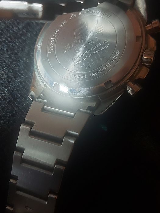 Продам часы casio