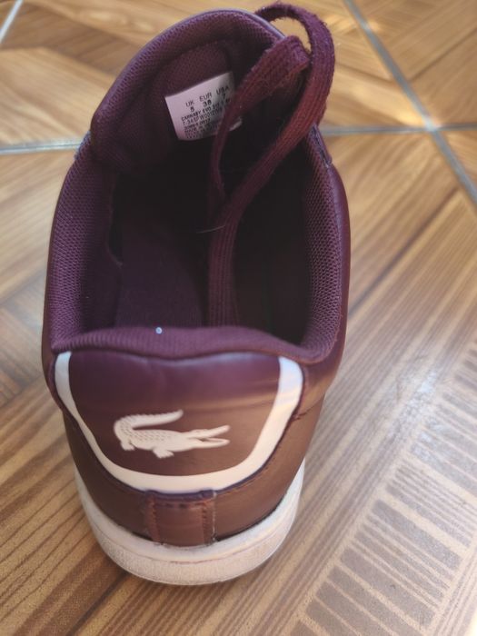 Sapatilhas da Lacoste usadas mas bom estado tamanho 38