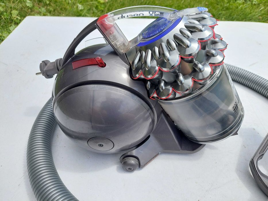 Odkurzacz dyson dc 63