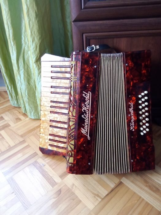 Akordeon Meinel i herold 24 bas