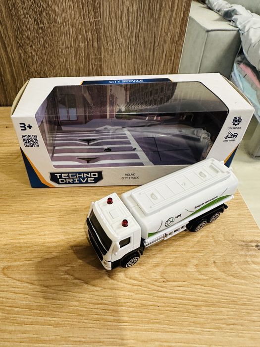 Газовоз TechnoDrive Volvo