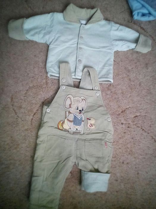 Продам Детские вещи