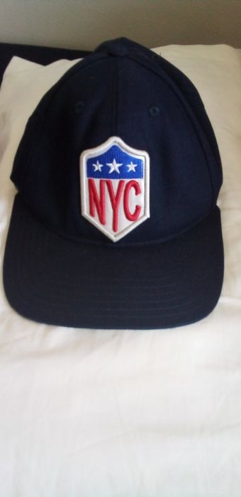 Boné NYC (Other Culture)