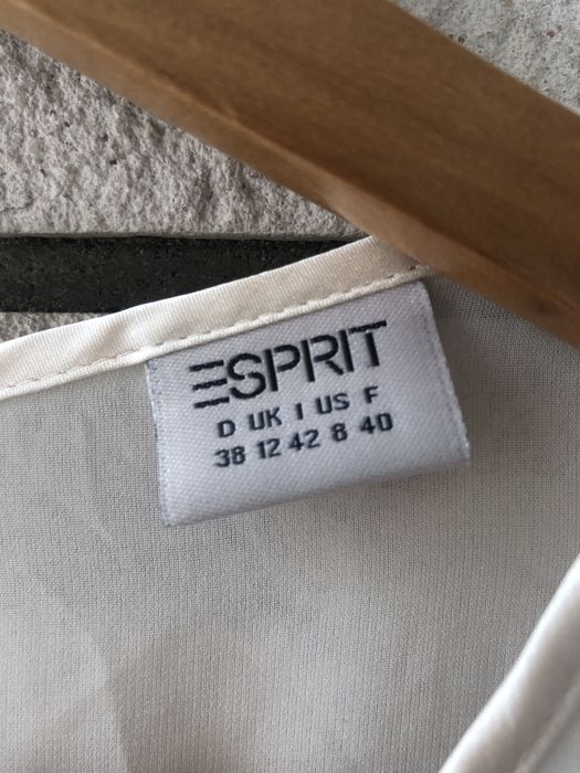Kremowa deikatna przewiewna bluzka Esprit rozm. L