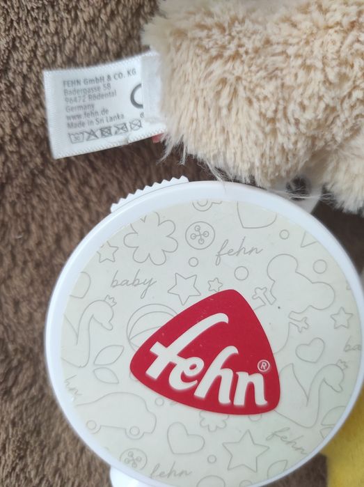 Продам музичний мобіль з м'ягкими іграшками на дитяче ліжечко FEHN