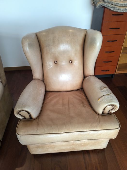 Poltronas de couro