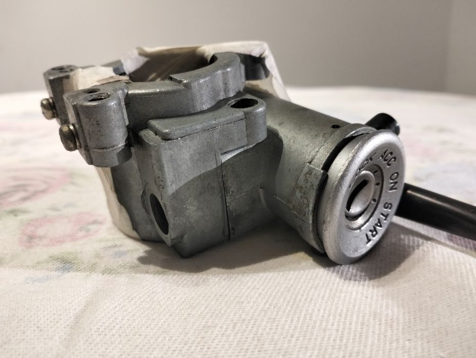 Canhão de Ignição Completo Toyota Corolla KE20