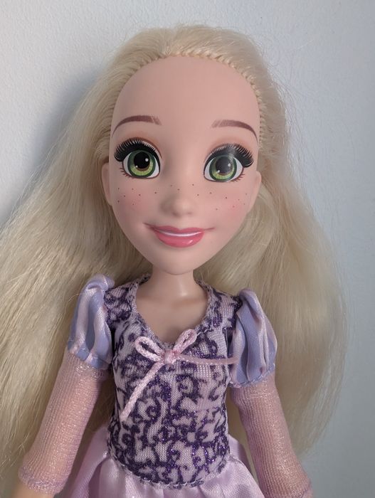 Lalka Roszpunka Disney Princess