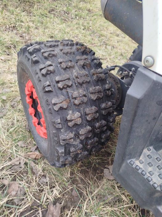 Продам квадроцикл