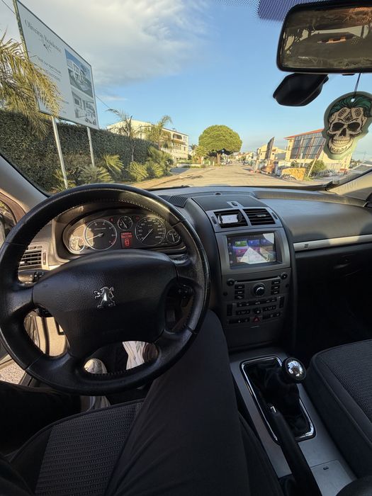 Vendo Peugeot 407, ano 2006, motor 1.8