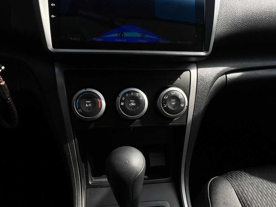 Mazda 6     2012