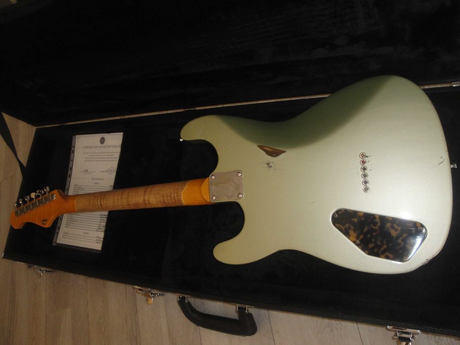 Guitarra Kithara Harland - Sage Green NOVA!