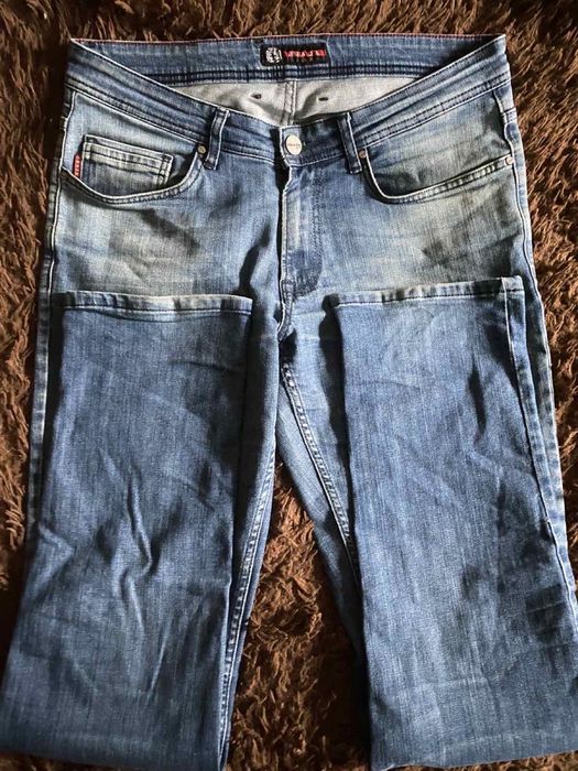 Чоловічі джинси Prada