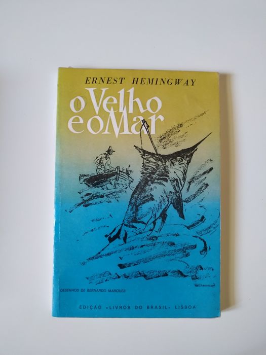 Vários livros de diferentes autores