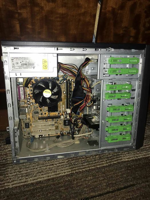 Продам Acer Veriton M264