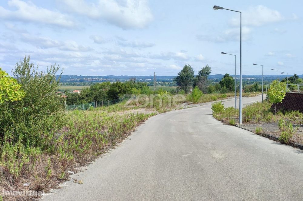 Terreno Urbanizável - Taveiro