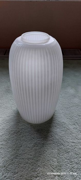 Lampa sufitowa  z drewna bukowego – 8 żarówek, średnica 49 cm