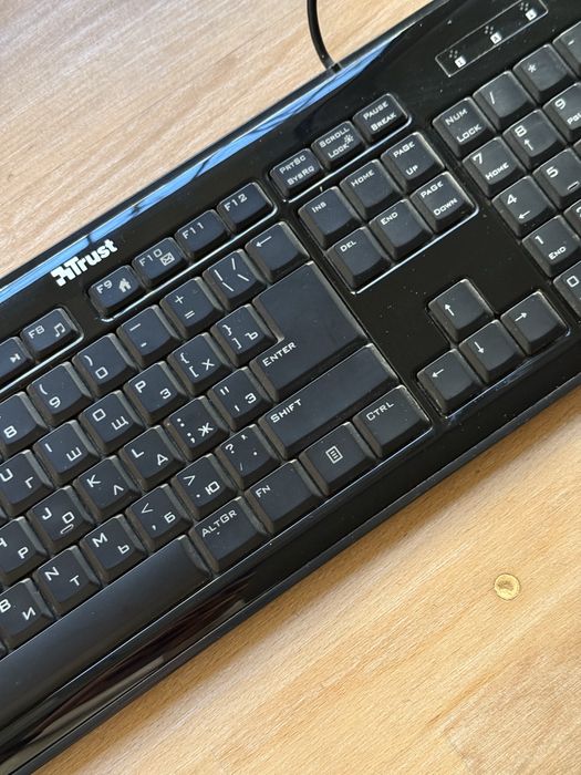 Клавіатура з підсвіткою Trust eLight LED Illuminated Keyboard 17372