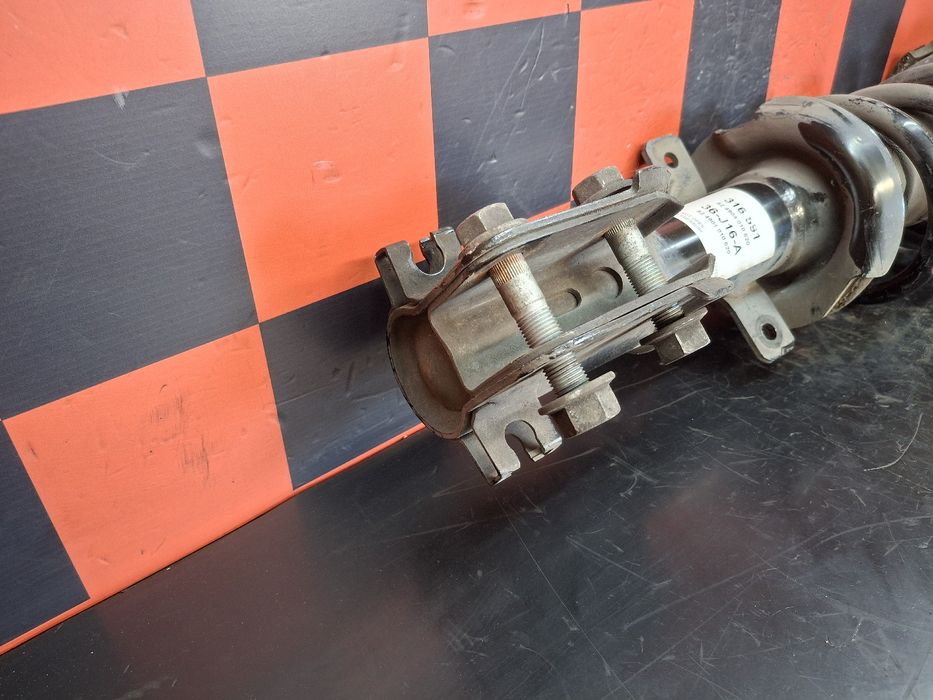 Amortecedor frente esquerdo FIAT Talento Chassis (296_)