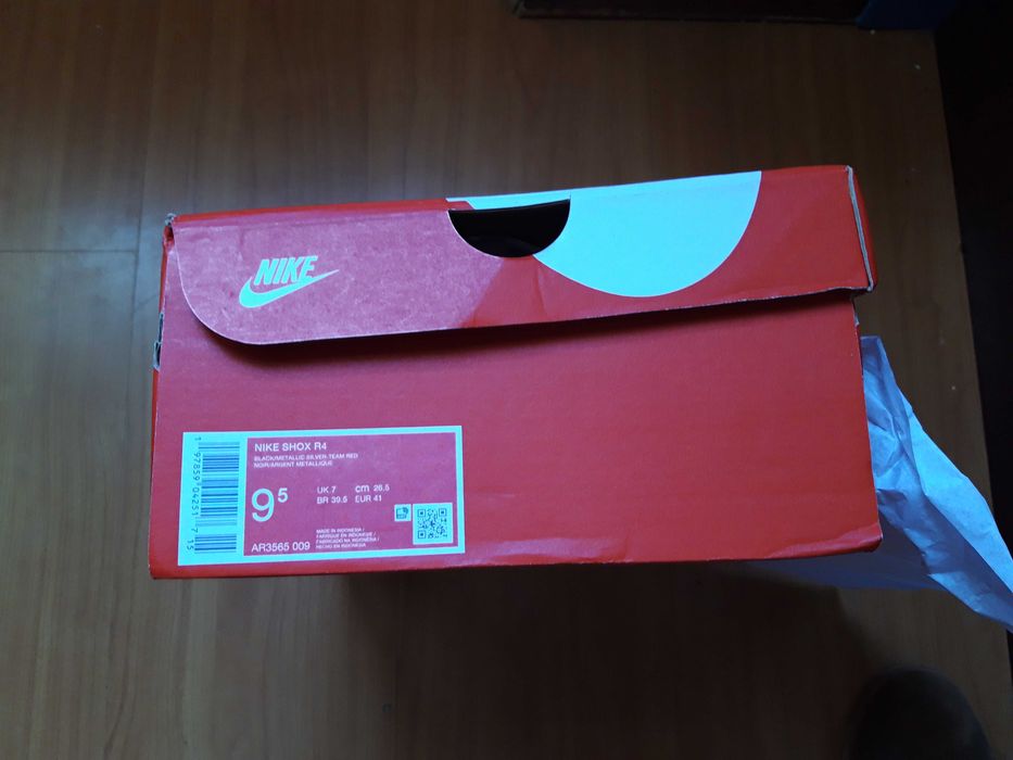 Tenis Nike Shox R4 Bordeaux/Pretos 41 ( VINTAGE/UNICOS) Novos