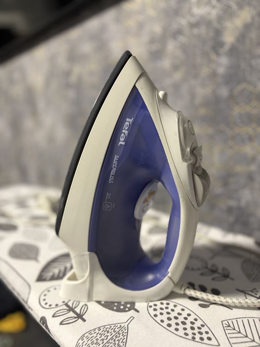 Праска tefal FV3320