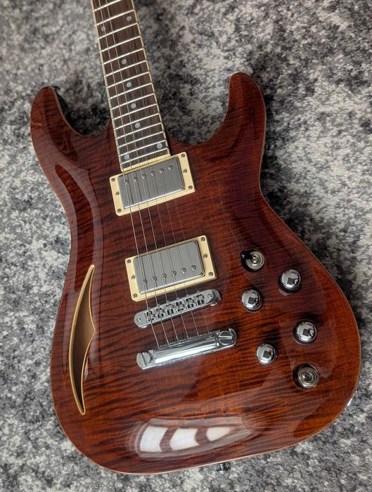 Электрогитара Schecter Retro C-1 E/A с пьезодатчиком