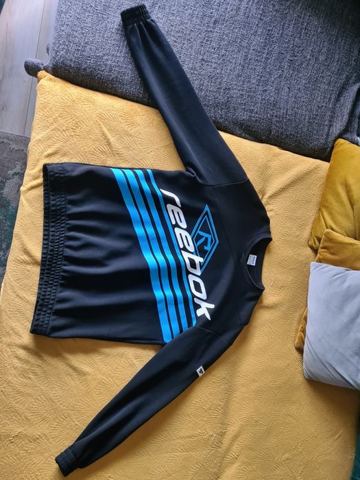 Bluza marki Reebok. Rozmiar M.