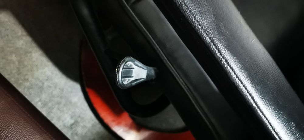 Vendo poltrona vibratória