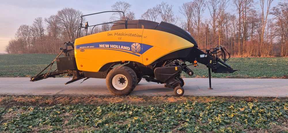 New Holland BigBaler 890 Prasa duża kostka