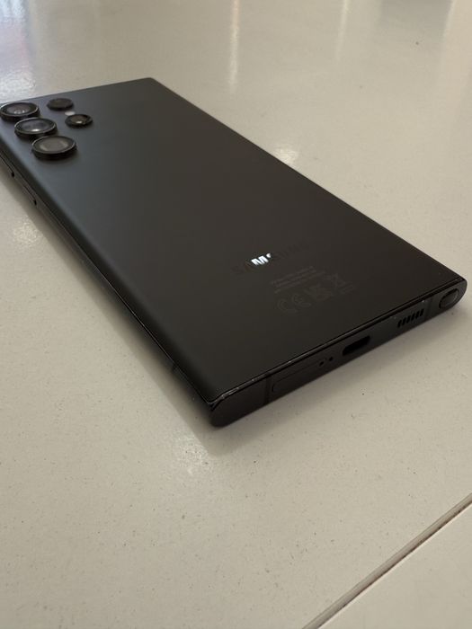 Samsung S22 Ultra 12/256