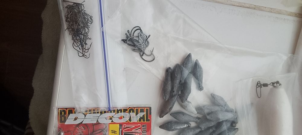 Снасти рыбацкие .