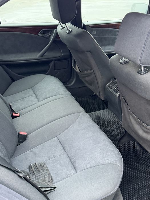 Мерседес Е клас 210 рестайлінг