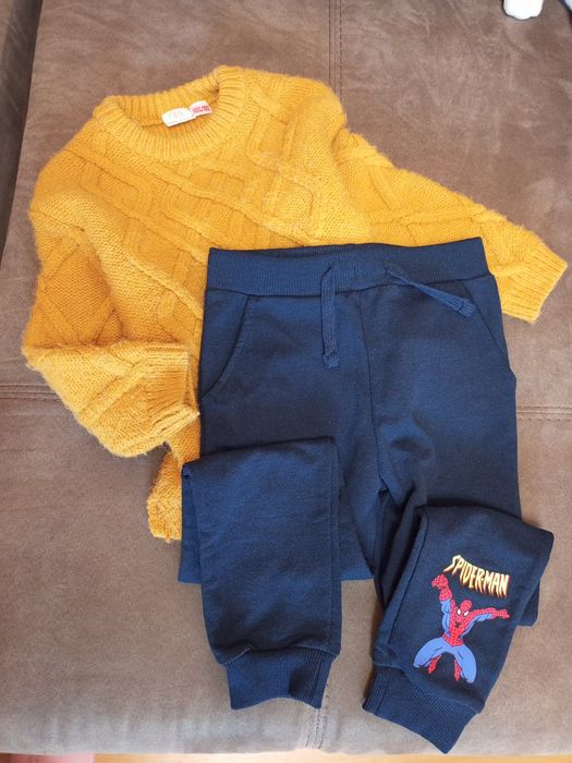 Комплект речей набір для хлопчика одяг штани світер кофта 4-5 р Zara