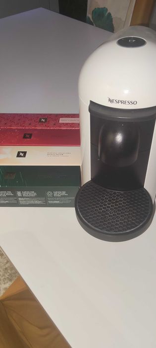 Máquina Nespresso vertuo plus