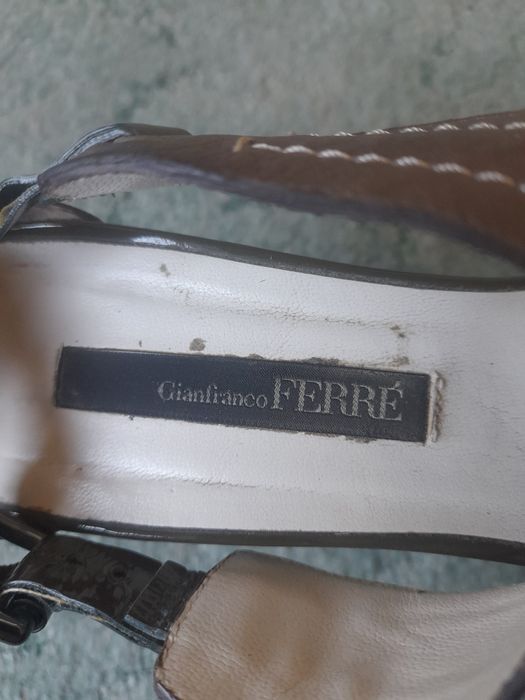 Туфли-Босоножки:GF-FERRE.