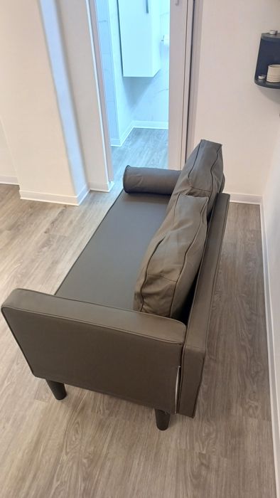 Sofá em pele sintética  da Vidal.XL - Novo