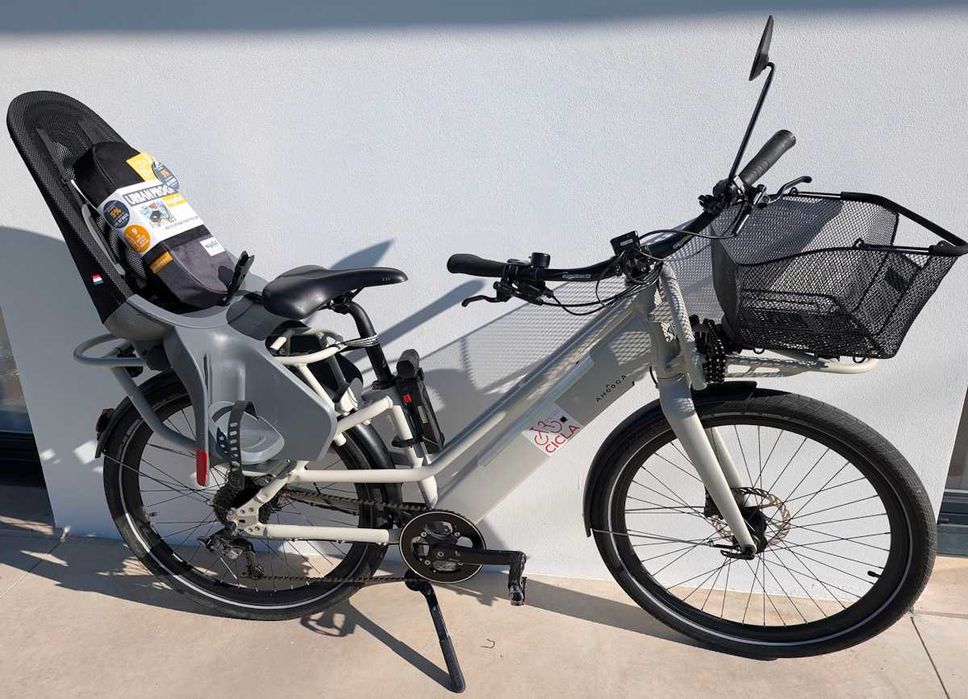 Bicicleta Elétrica de Carga com Cadeirinha – Ahooga Modular LowStep 8V 400Wh