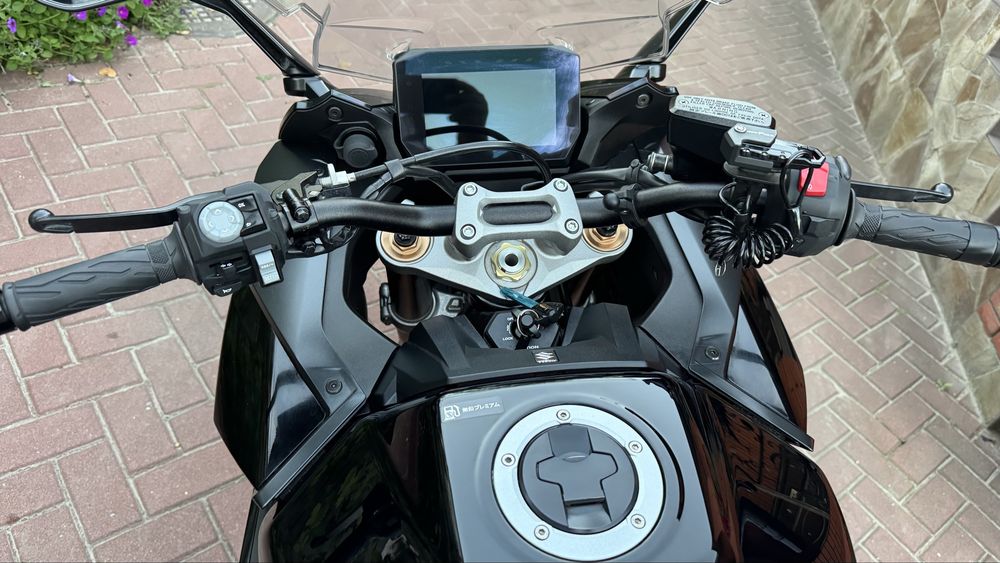 Suzuki GSX-S1000GT 2022 рік Сузуки