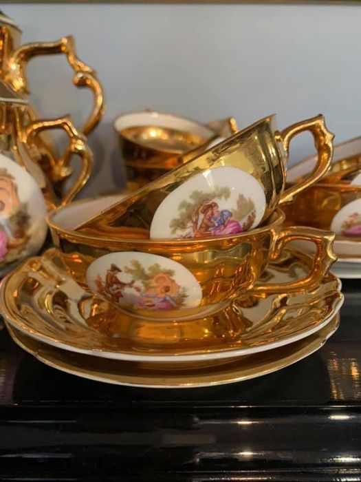 Conjunto de cha dourado Artibus