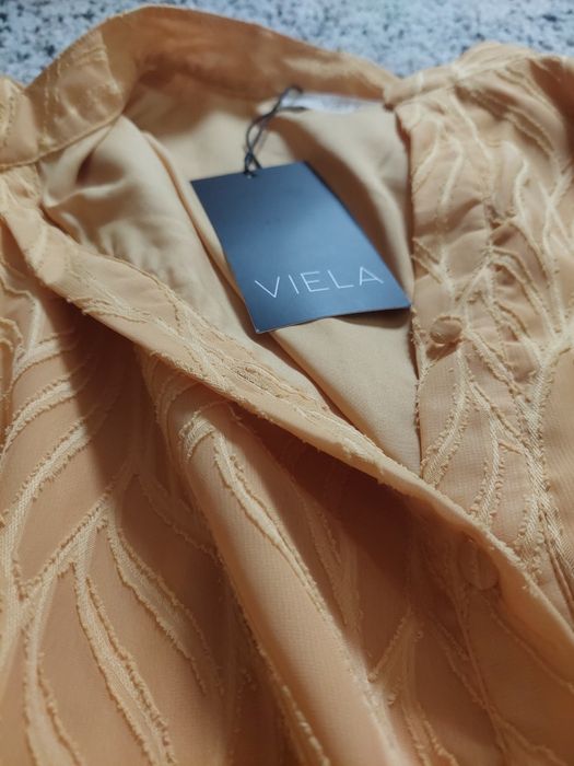 Vestido Amarelo novo