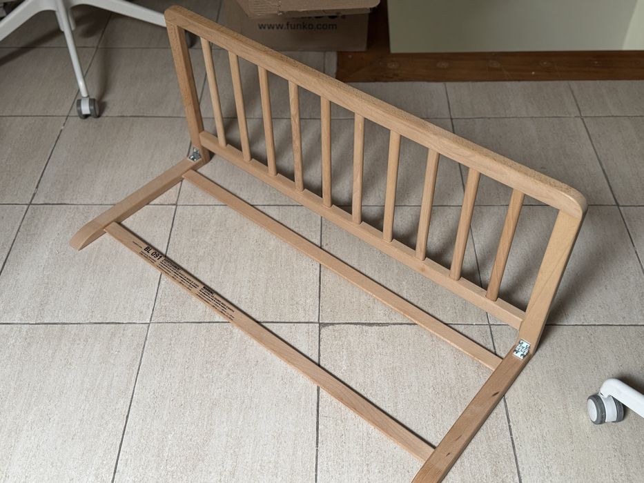 Barreira de cama de bebe