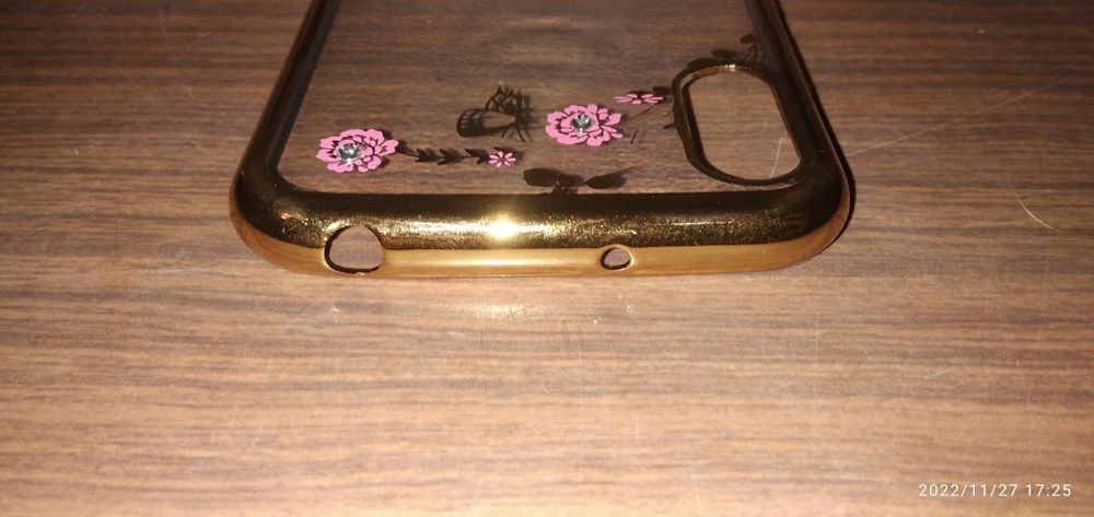 Etui case na telefon Huawei Y6 2019 - plecki