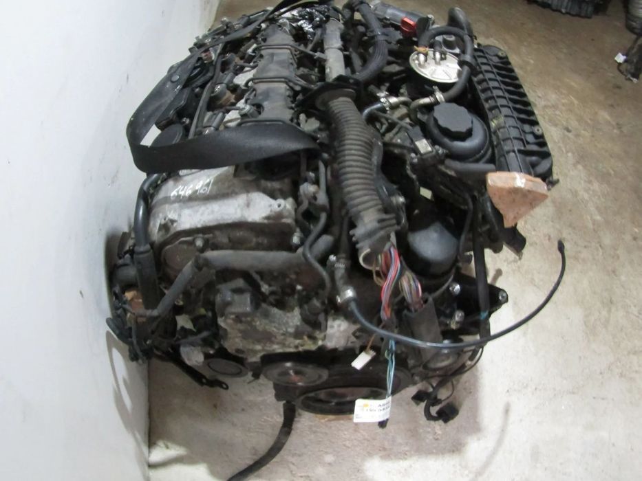 Motor Mercedes C/E com referencia 646961