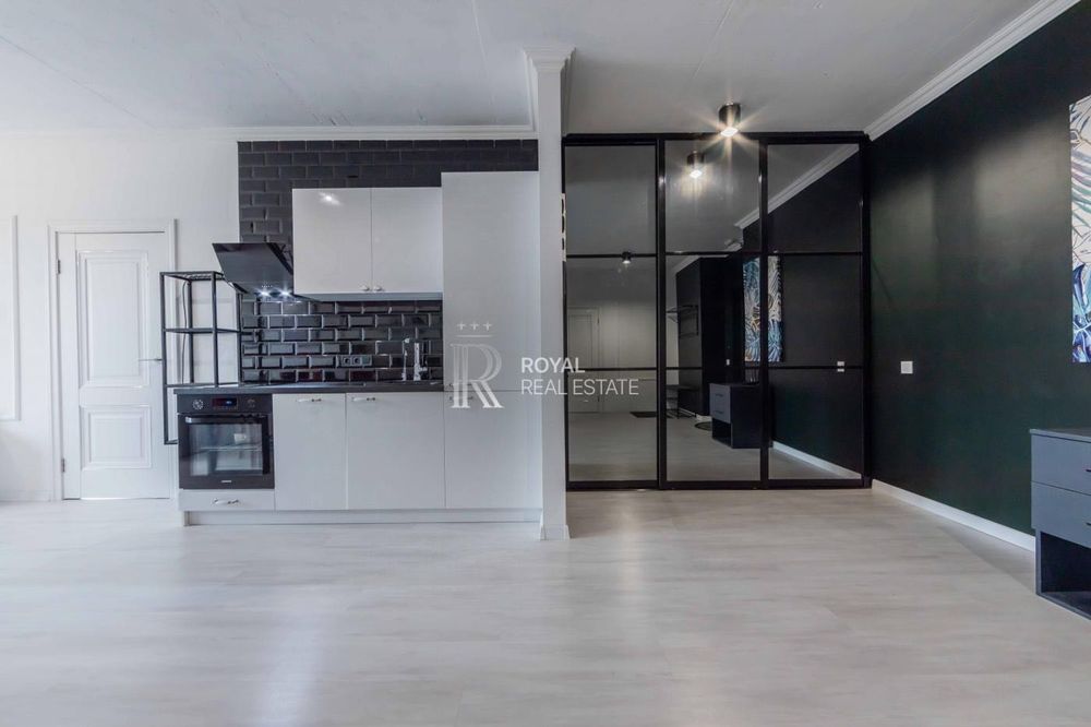 Продаж квартири Київ 2к 83м2 ЖК Перовський Дніпровський Навої Алішера