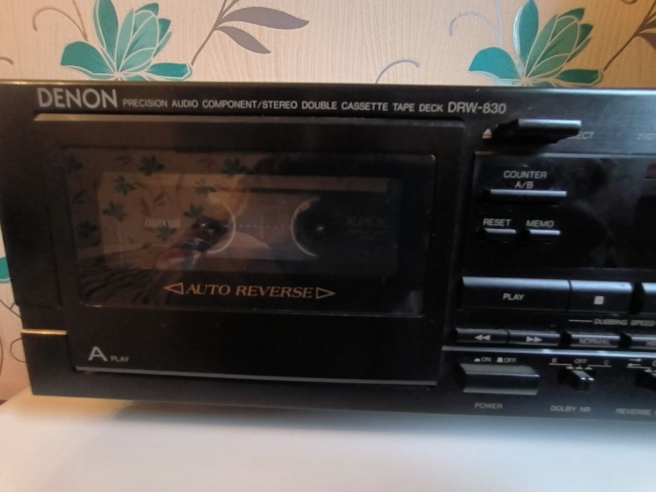 Magnetofon Denon DRW 830