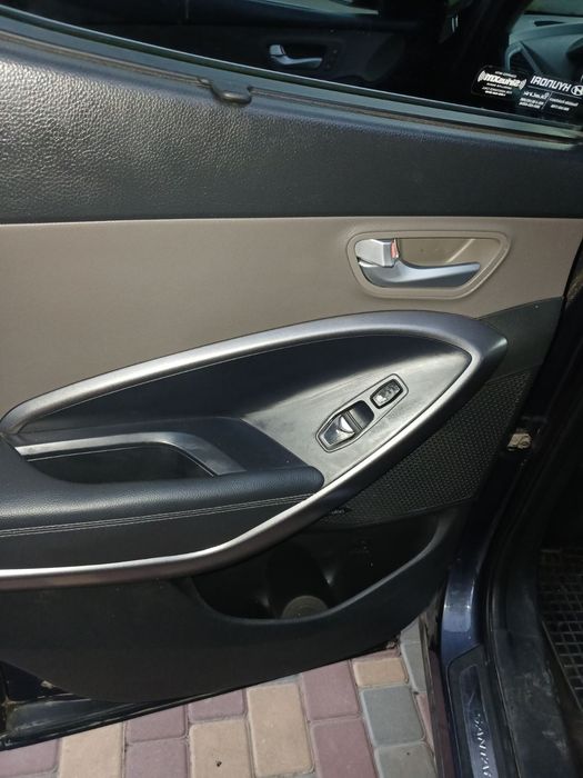 продам автомобіль Hyundai Santa fe
